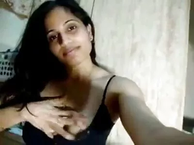 2 шлюхи заткнули ротом lou lou porno рот і зяяли