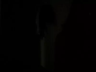Відео з гарячою безкоштовне порно підлітковою кицькою (Стелла)
