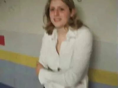 Дитина вдома сама еротика агресивно розтирає кицьку відео (Kesare)
